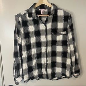 Victoria’s Secret Size Large Button Down Pajama Top PJ Shirt White Black Plaid